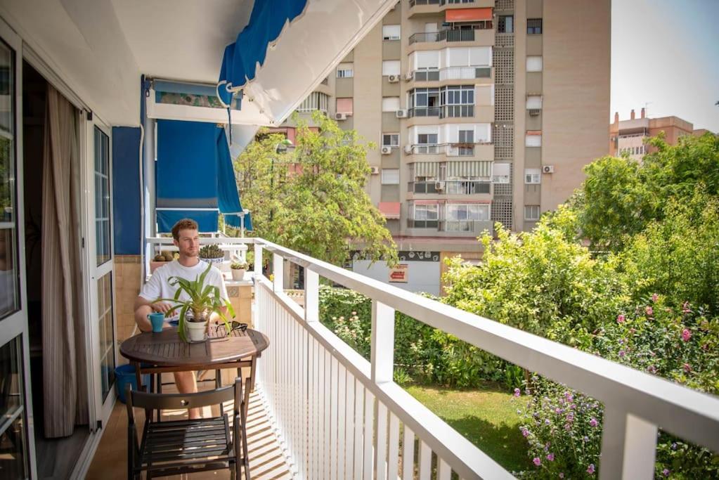 Piso Con Jardin Lägenhet Málaga Exteriör bild
